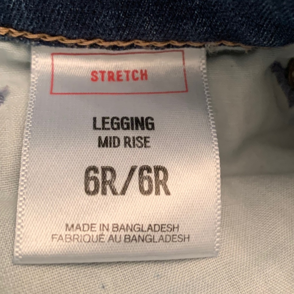 Mid Rise Skinny Jeans - Picture 4 of 4